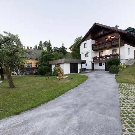 Alpinia Apartments Bled Exterior photo